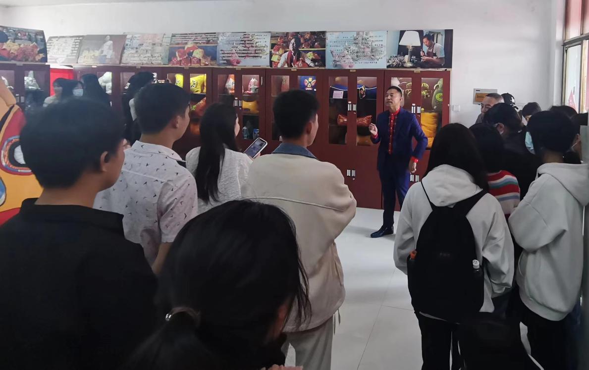 说明: 微信图片_20230329224125